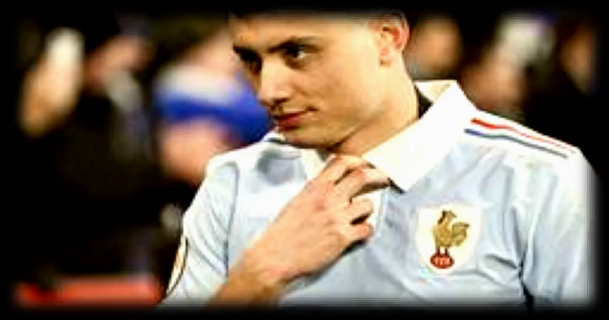 Louis Bielle-Biarrey devient ambassadeur de la Marine Nationale pour ses 400 ans