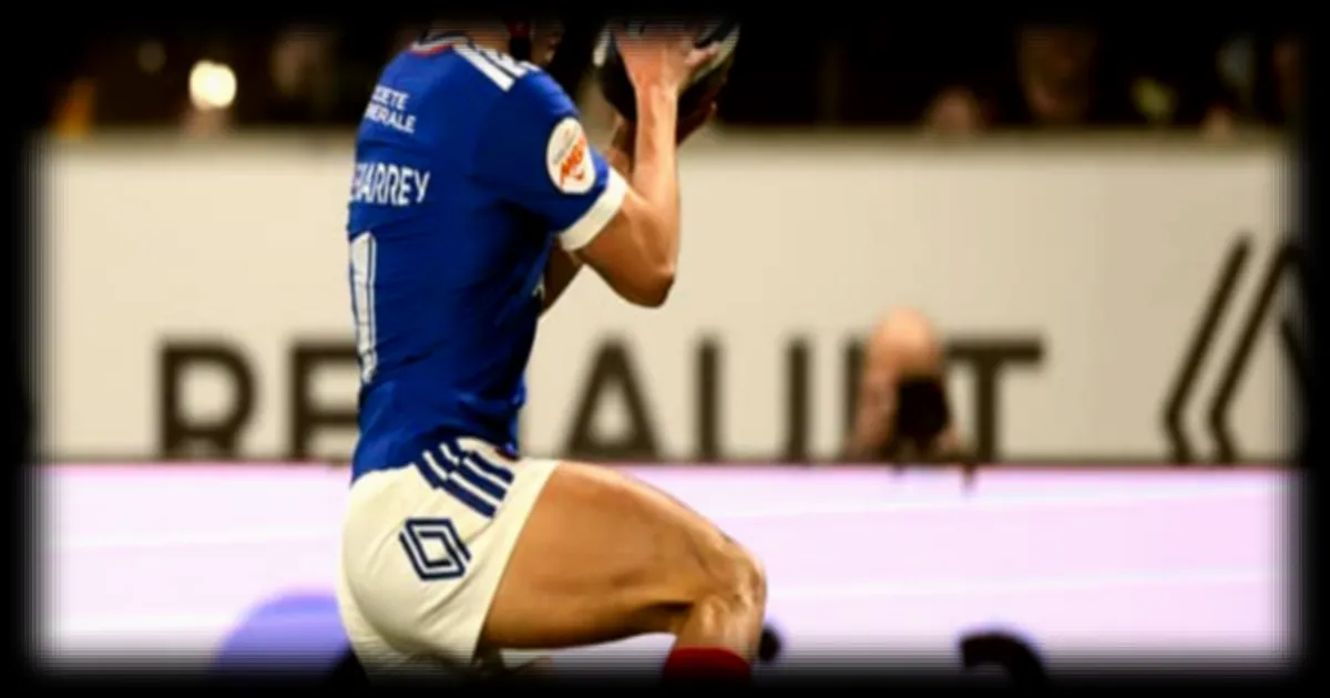 Louis Bielle-Biarrey et le XV de France face à deux défis majeurs avant d'évoquer un potentiel Grand Chelem