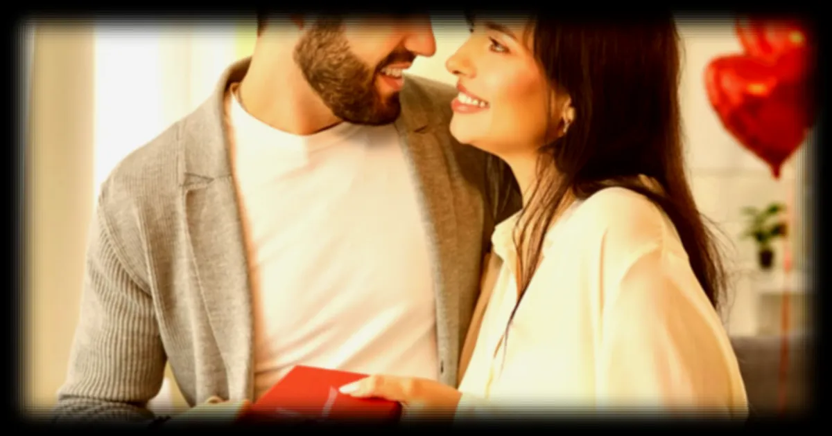 Love bombing : les psychologues alertent sur les dangers des compliments excessifs en début de relation