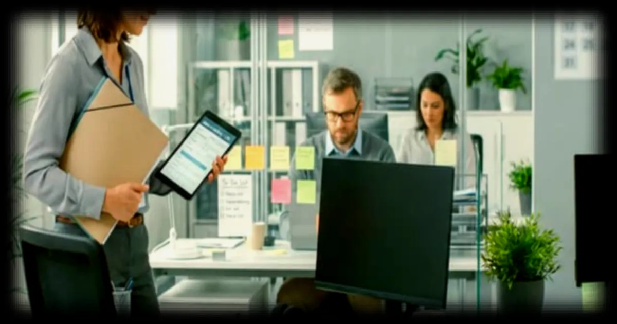 L'utilisation de l'IA au travail : un facteur d'intensification de la charge de travail