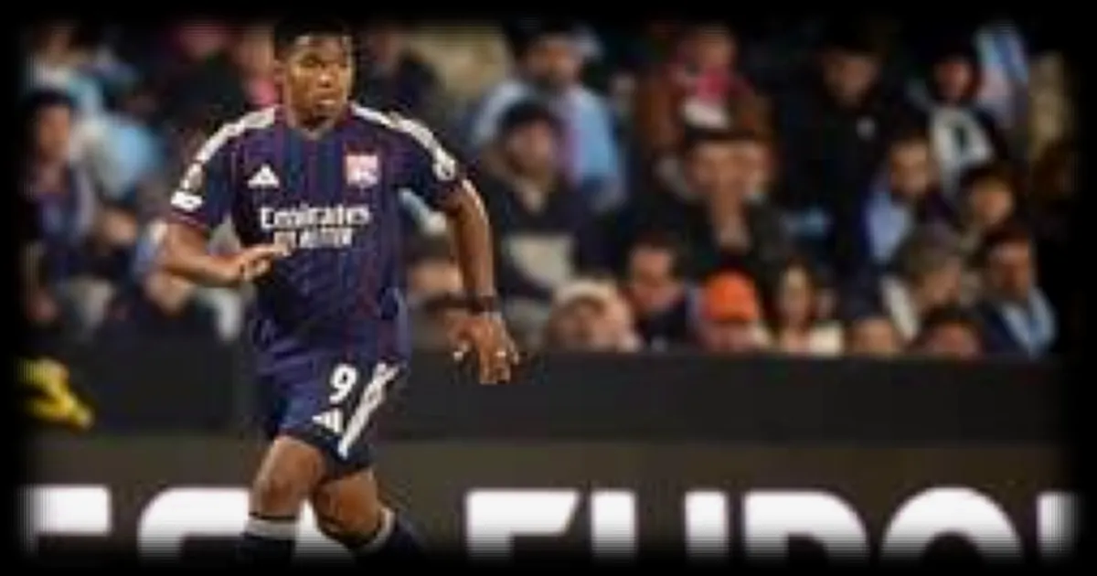 Lyon se prépare pour un choc physique contre le PSG selon Endrick