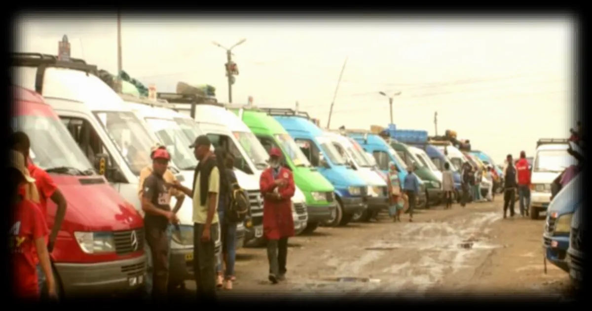 Madagascar : le retour de l'ajustement automatique des prix des carburants inquiète les taxis