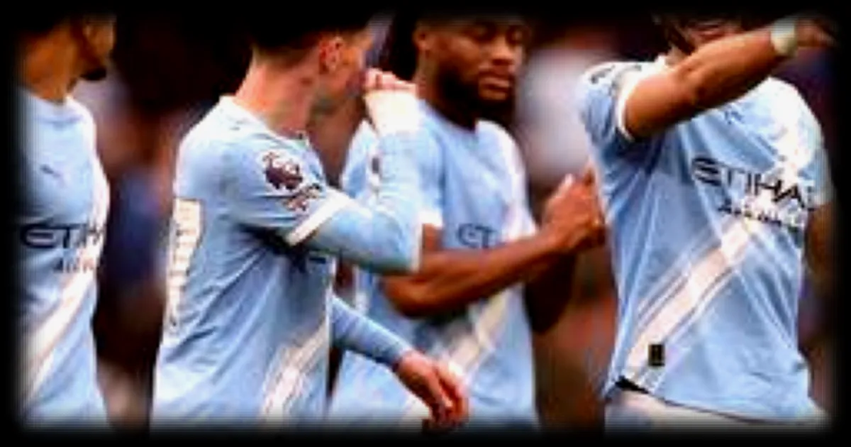 Manchester City maintient la pression sur Arsenal en s'imposant 3-0 contre Brentford