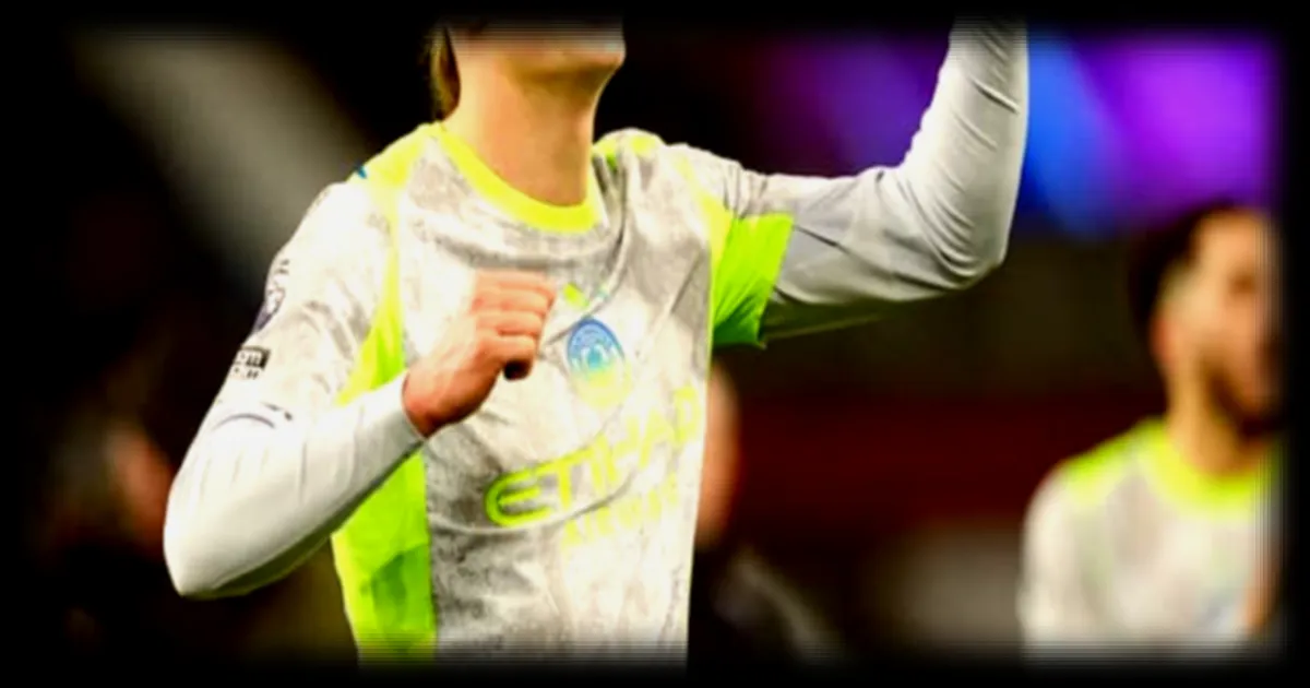 Manchester City prend la tete du classement de la Premier League en doublant Arsenal