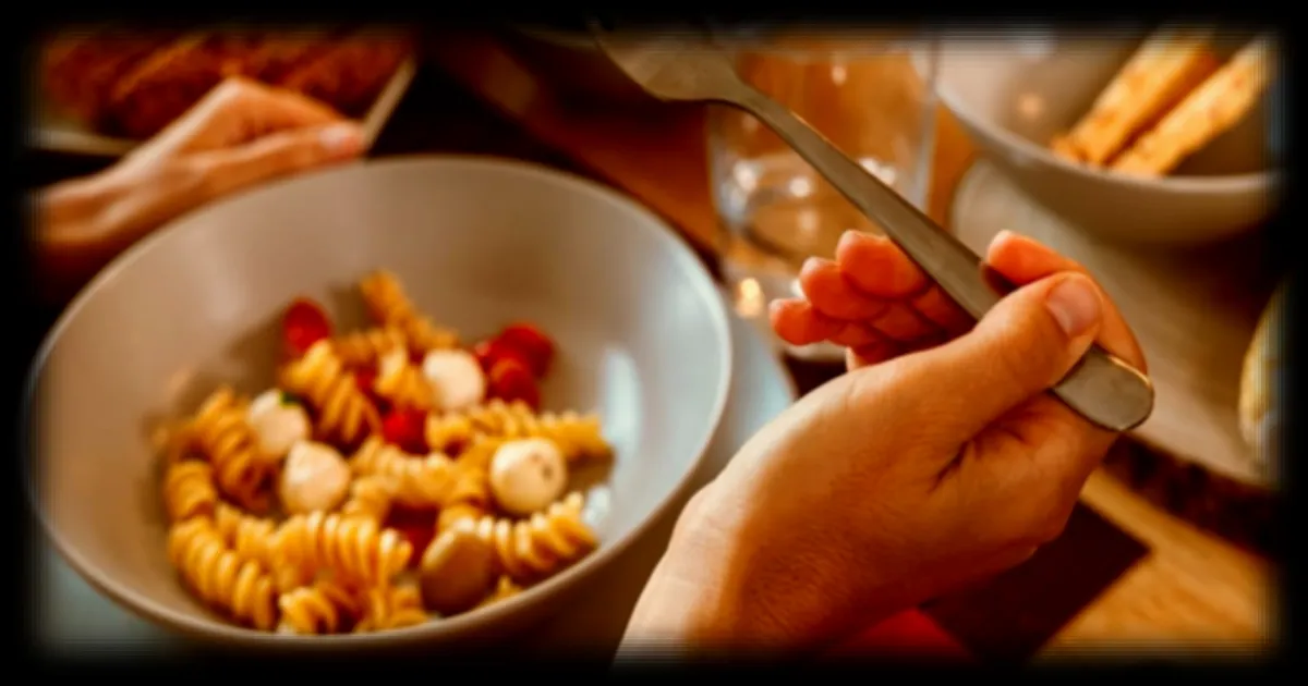 Manger Tard Le Soir Fait-il Grossir ? Ce Que Dit Vraiment la Science
