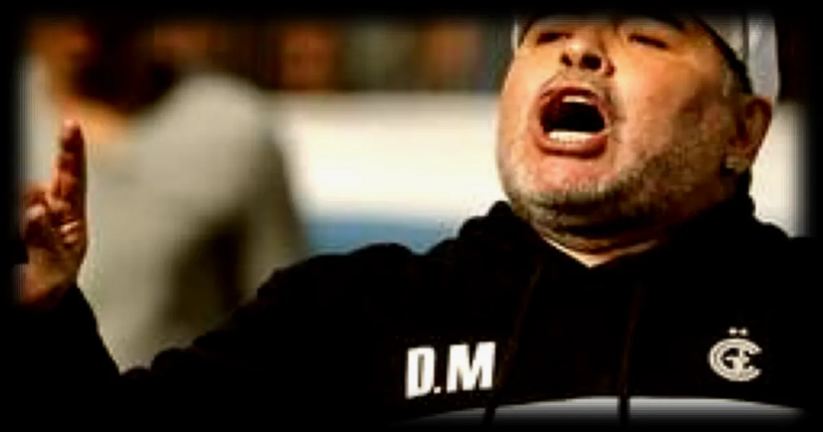 Maradona souffrait de bipolarite et de trouble de la personnalite narcissique, selon un psychologue implique dans l'enquete sur sa mort