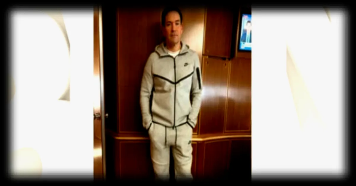 Marco Rubio en survêtement « Nike Venezuela » : une photo qui relance les débats sur la capture de Maduro