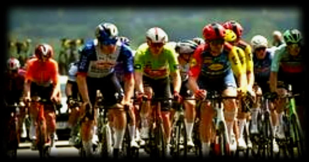 Mathéo Barusseau remporte la quatrième étape du Tour de Bretagne 2026