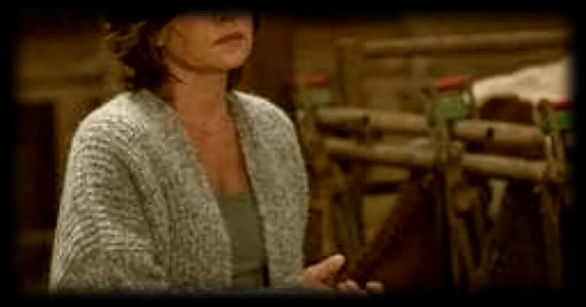 Mathilde Seigner dans 'Au cœur de nos terres' : Une immersion rare dans le monde agricole selon Ouest France à la une