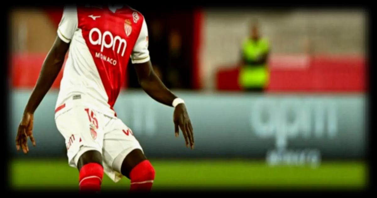 Mercato : Chelsea s'intéresse à Lamine Camara, mais Monaco exige 60 millions d'euros