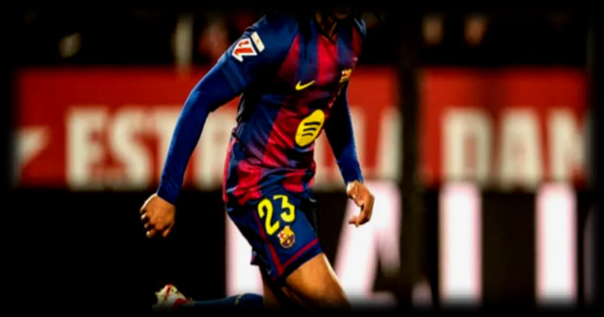 Mercato : Jules Koundé, latéral droit du FC Barcelone, dans le viseur de Liverpool, Manchester City et Chelsea