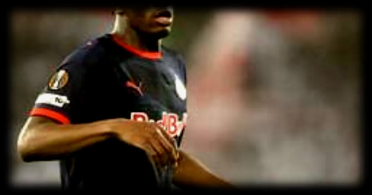 Mercato : le Borussia Dortmund officialise le recrutement du défenseur français Joane Gadou