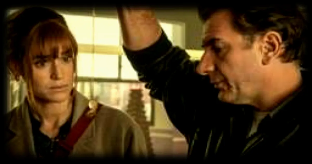 Michaël Youn et Constance Gay poursuivent leur voyage dans le temps avec une saison 2 de « Flashback » sur TF1