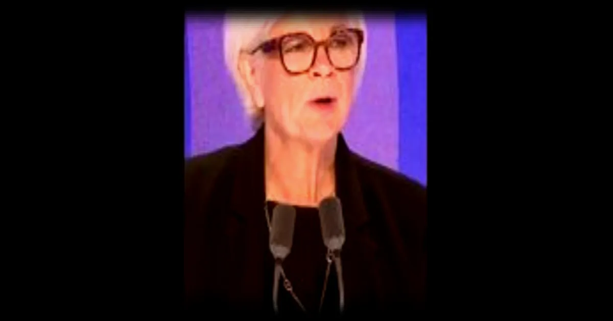 Ministre des Armées : Catherine Vautrin temporise sur une éventuelle candidature en 2027