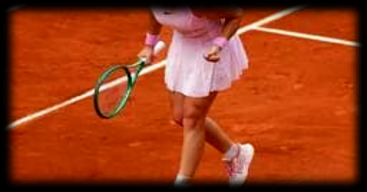 Mirra Andreeva écarte Jil Teichmann et atteint les quarts de Roland-Garros