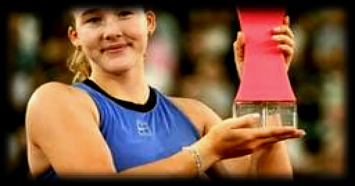 Mirra Andreeva remporte le tournoi de Linz en battant Anastasia Potapova en finale