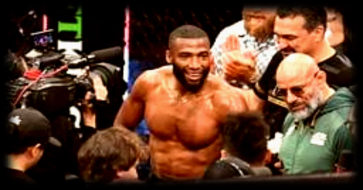 MMA : Salahdine Parnasse domine Kenneth Cross par KO technique en un round à Los Angeles