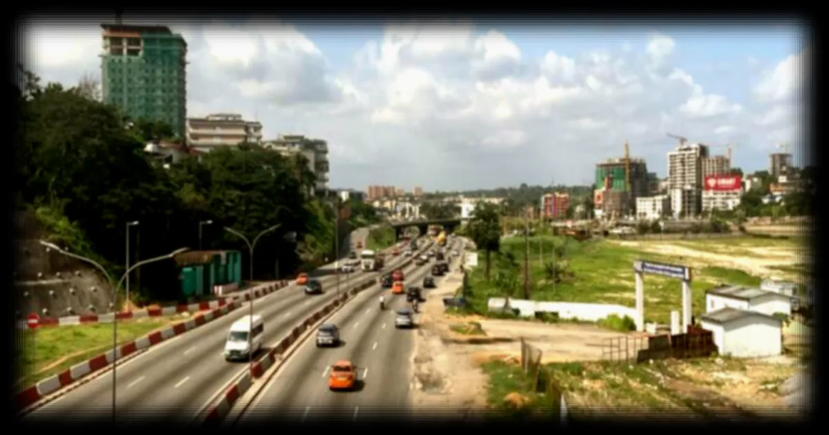 Modernisation d'Abidjan en Côte d'Ivoire : quel bilan pour l'ordre urbain ?