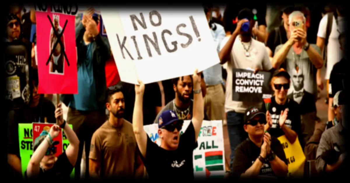 Mouvement «No Kings» : les manifestations anti-Trump se multiplient à l'approche des midterms