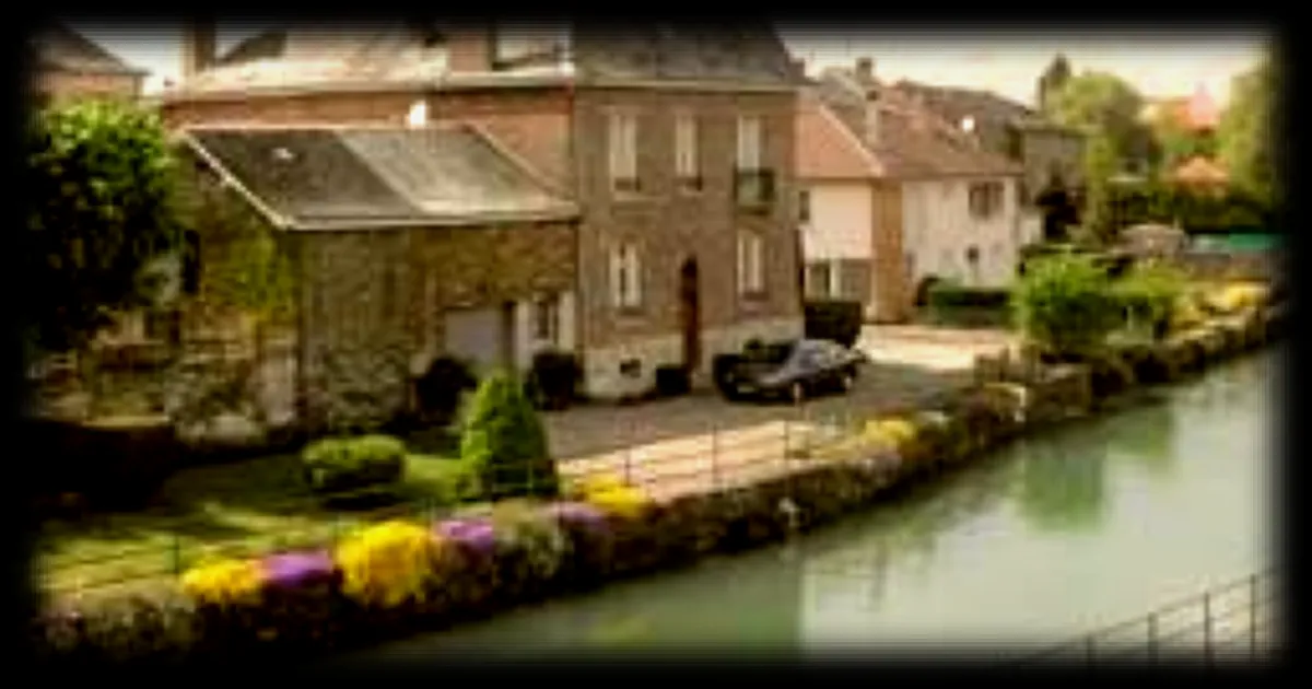 Mouzon, petite cité des Ardennes classée parmi les « Petites cités de caractère »