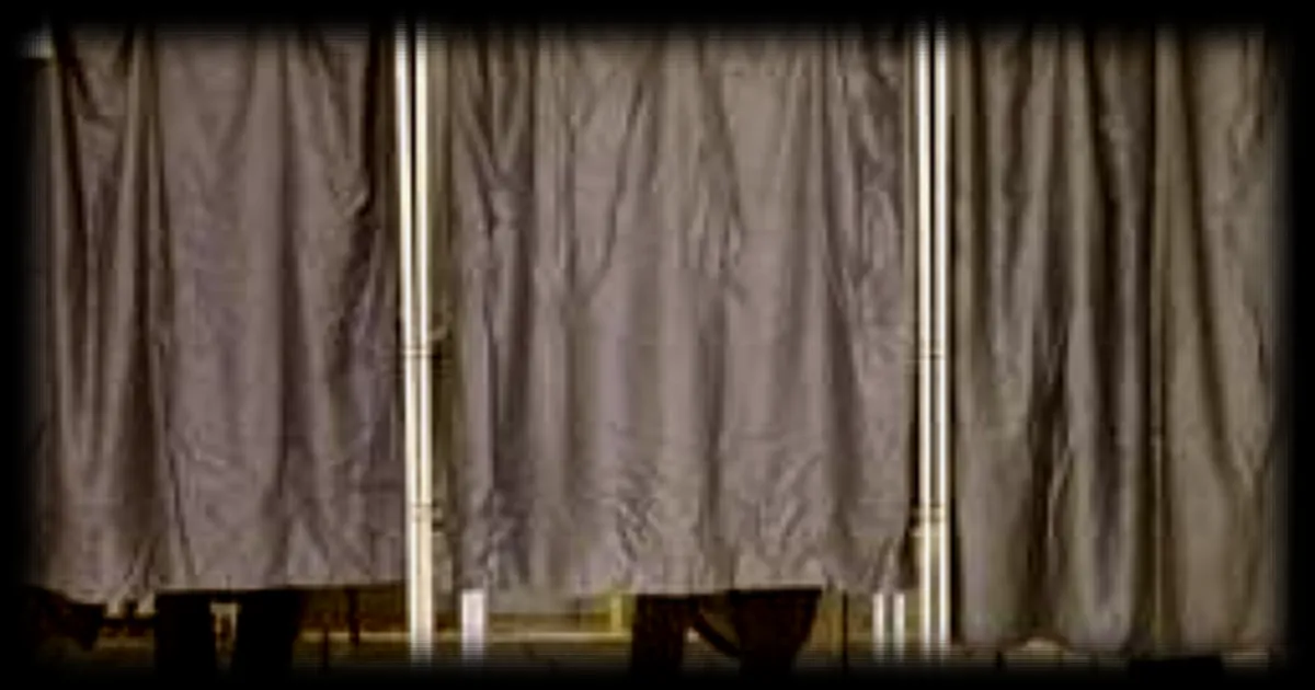 Municipales 2026 : une « sexangulaire » possible dans cinq villes, dont Poitiers et Mulhouse, une situation très rare