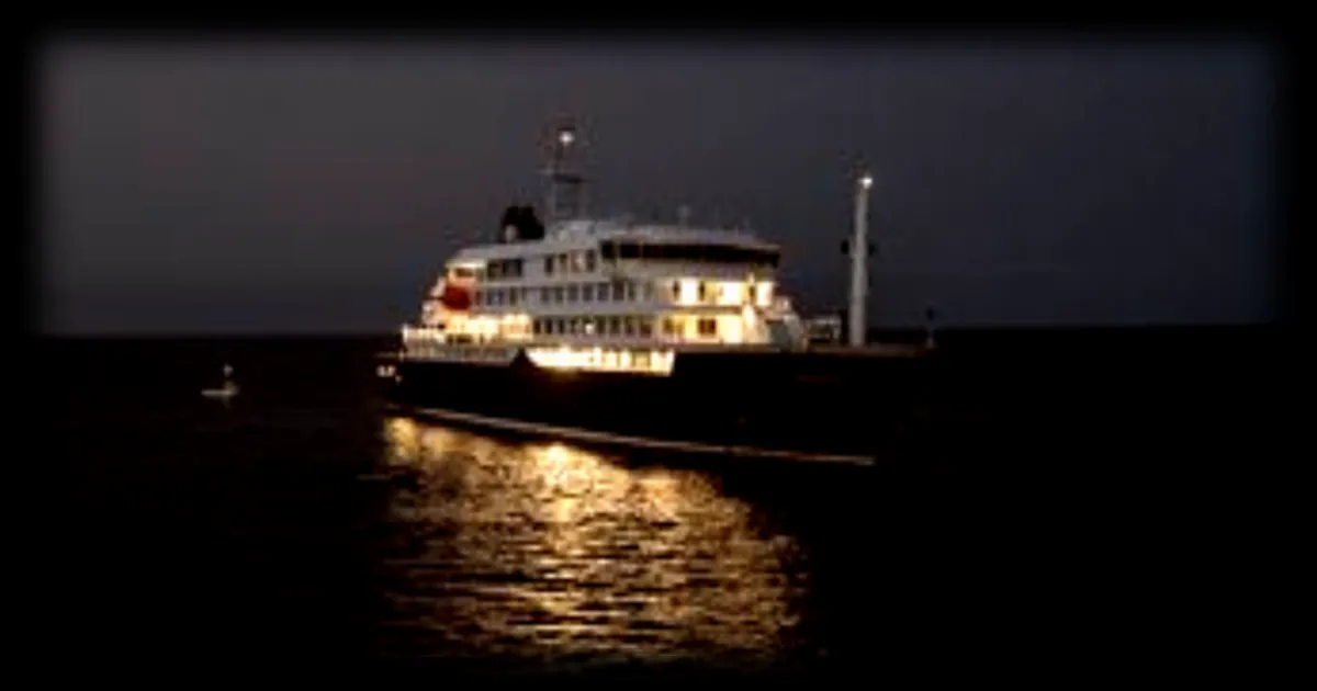 Navire de croisière « MV Hondius » : un départ vers Tenerife sous surveillance pour risque d'hantavirus