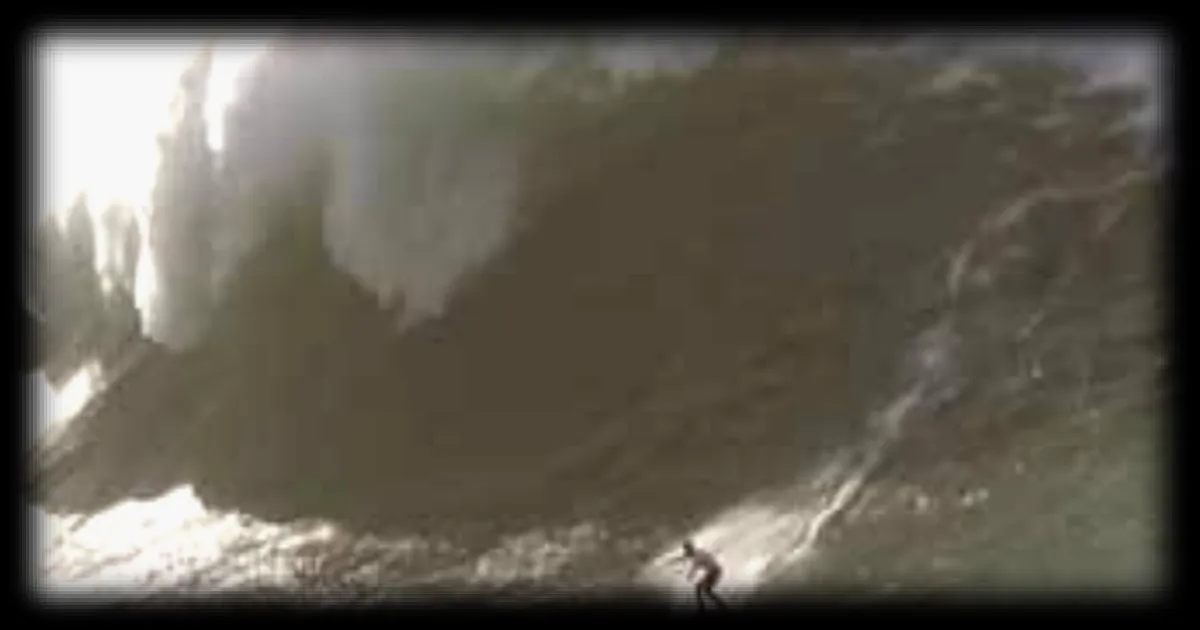 Nazaré, le paradis du surf au Portugal qui abrite les plus grosses vagues au monde