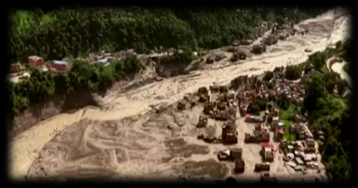 Népal et Tibet : comment un effondrement de glacier a provoqué une crue dévastatrice