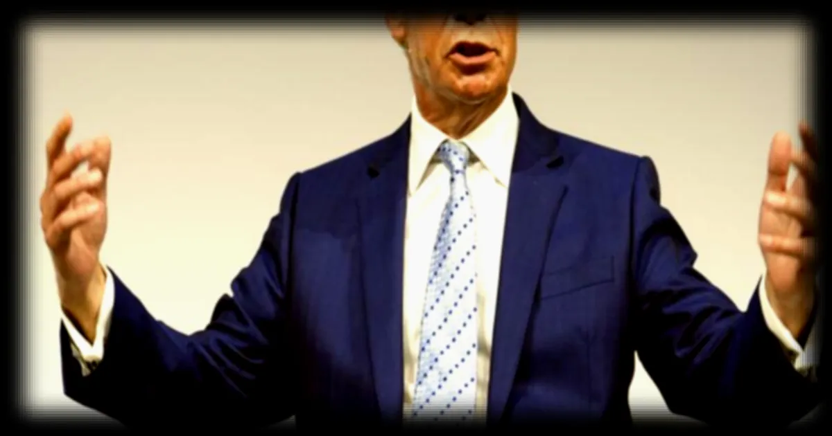 Nigel Farage accusé de non-déclaration de services en nature