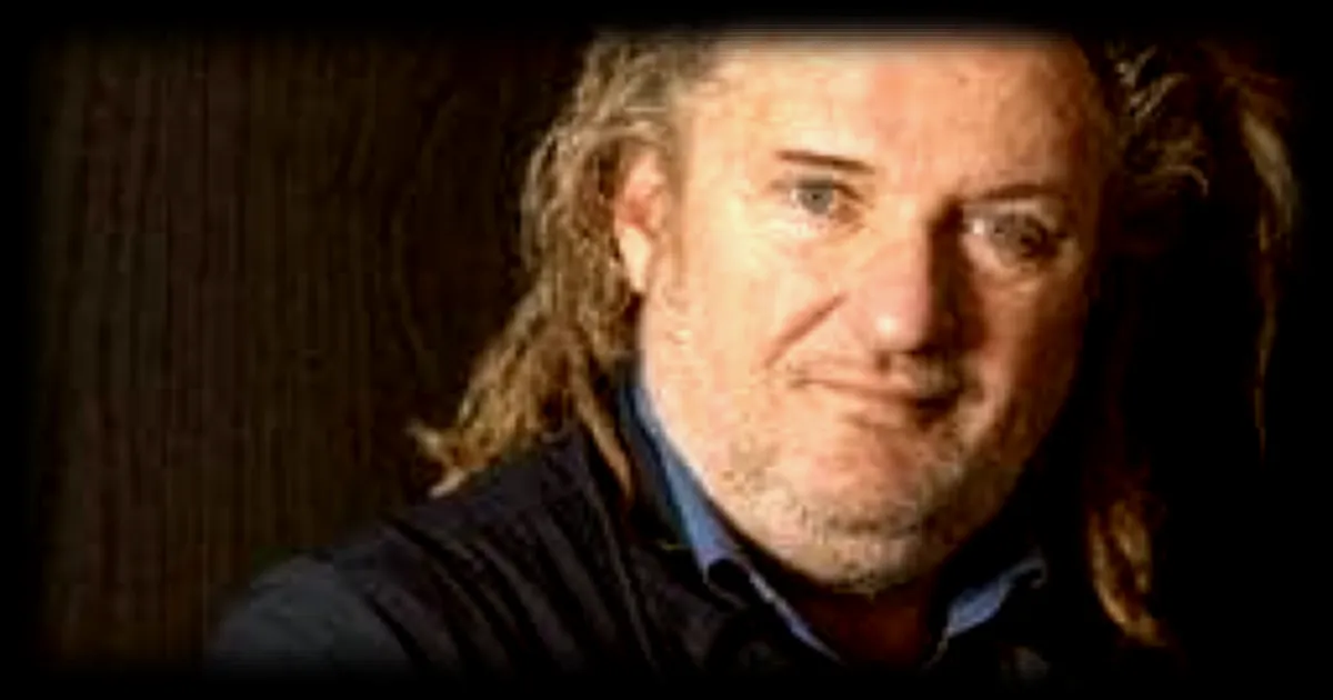 Olivier Delacroix, animateur et journaliste, va incarner l'émission 'Vis ma vie' sur NOVO19