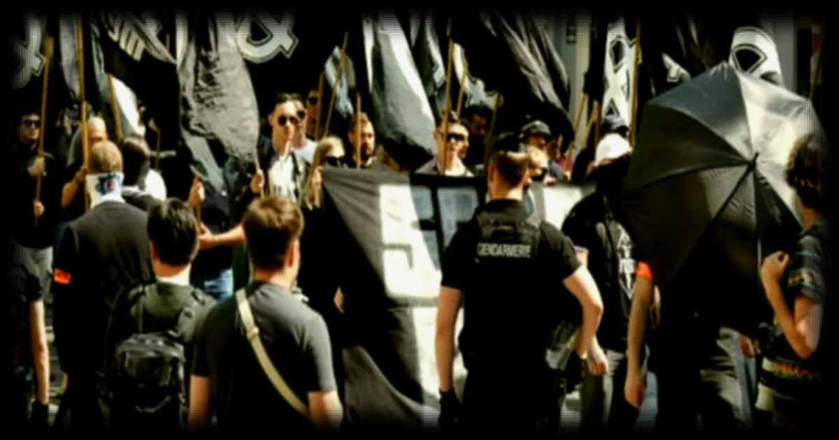 Paris : le tribunal administratif confirme l'interdiction du défilé du « Comité du 9 Mai »