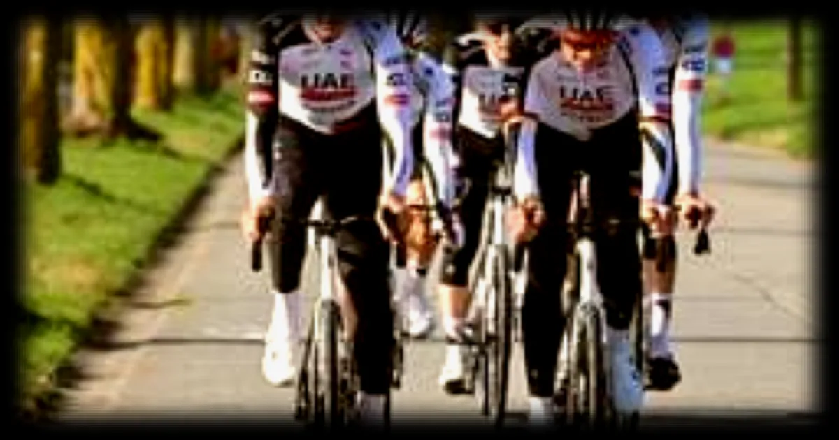 Paris-Roubaix 2026 : Tadej Pogačar aligné avec une équipe renforcée pour viser le seul Monument manquant