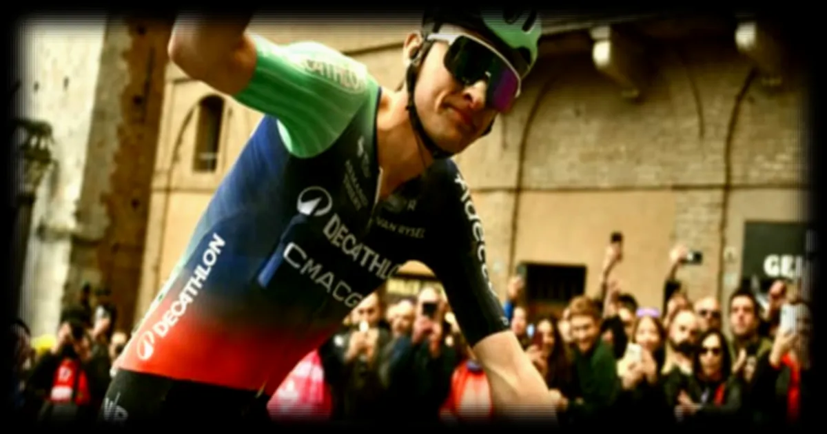 Paul Seixas: un fan allemand ecrit une chanson pour le supplier de ne pas rejoindre l'équipe de Tadej Pogacar