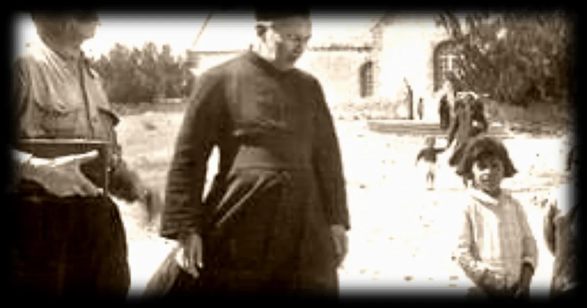 Pendant deux siècles, Hoedic et Houat ont vecu sous une 'theocratie' dirigee par les pretres