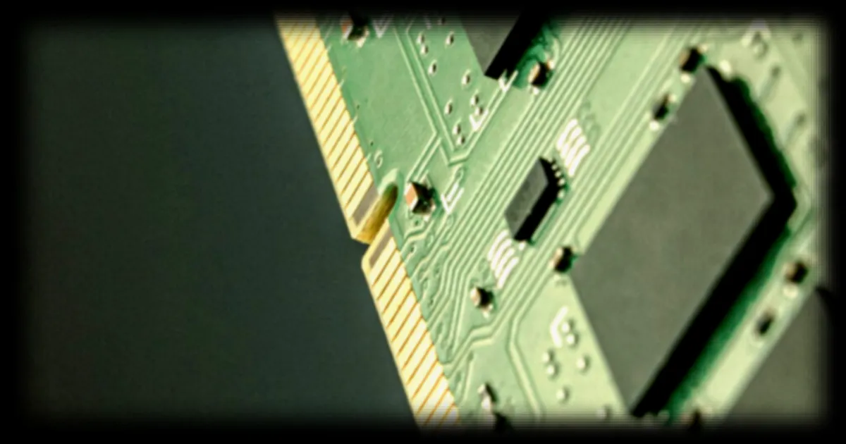 Pénurie de puces mémoire : certains fabricants de smartphones utilisent des composants reconditionnés