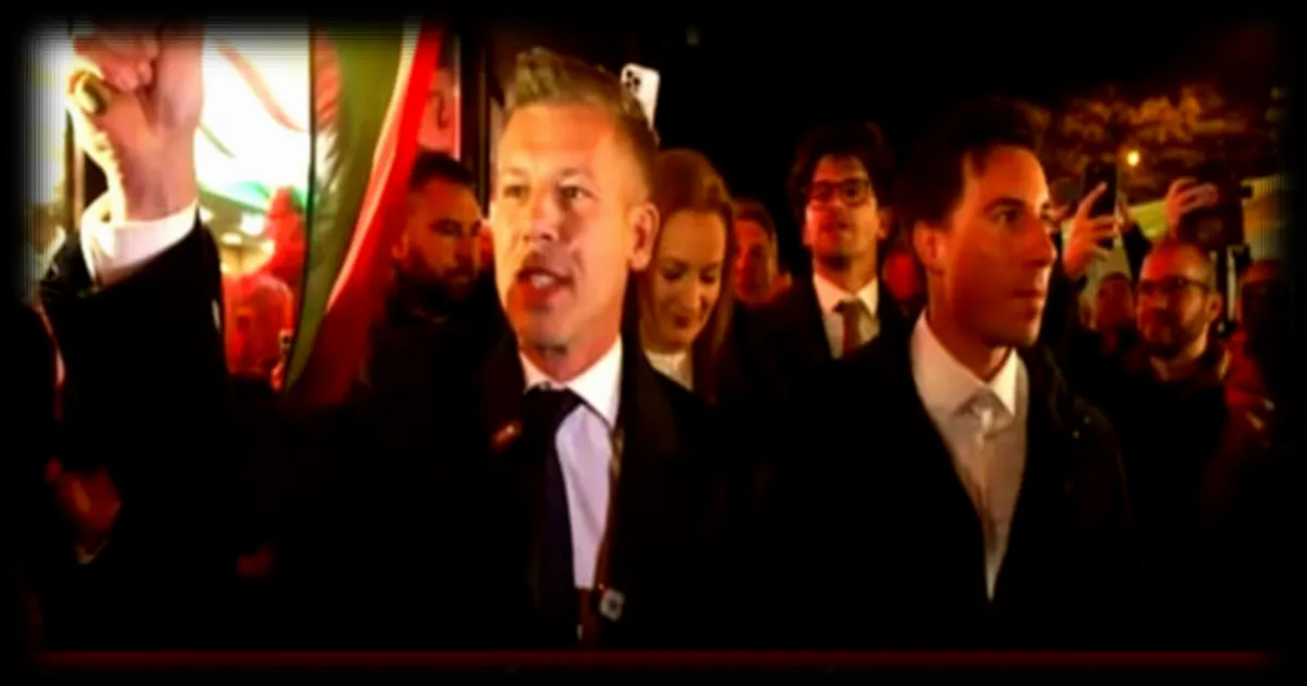 Peter Magyar remporte les élections législatives en Hongrie et célèbre sa victoire à Budapest