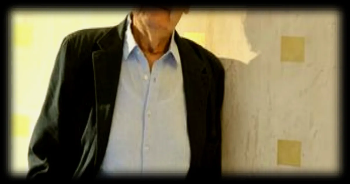 Pierre Perret : « Je n'avais qu'à la regarder faire et je comprenais, ma grand-mère m'a beaucoup inspiré pour façonner les chansons »