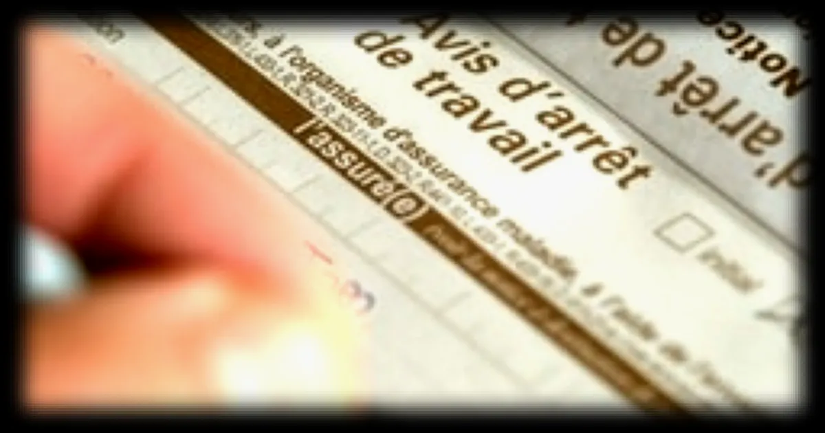 Plafond des arrêts maladie : l’État cherche à limiter les dépenses tout en interrogeant les causes profondes