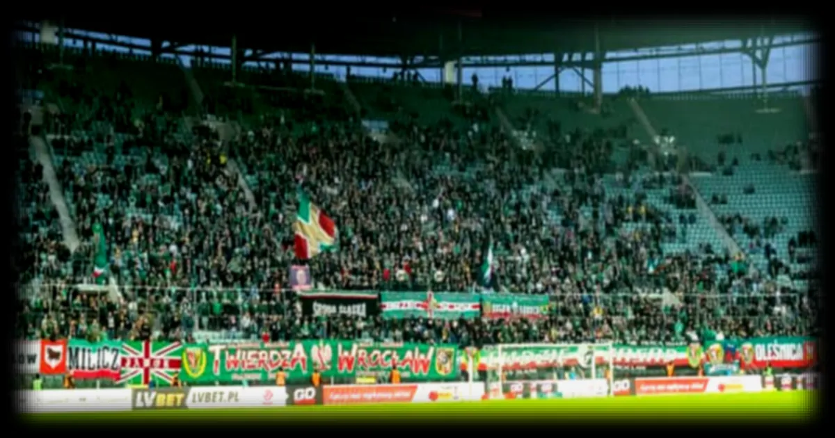 Polémique en Pologne : un club de D2 refuse de jouer en soutien à ses supporters interdits de déplacement