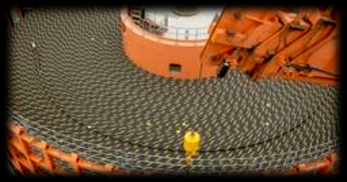 Pose de câbles sous-marins géants au large des côtes bretonnes pour la liaison électrique avec l’Irlande en avril