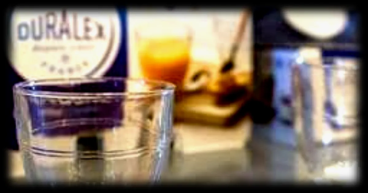 Pourquoi trouve-t-on des numéros au fond des verres Duralex® ? Explication surprenante