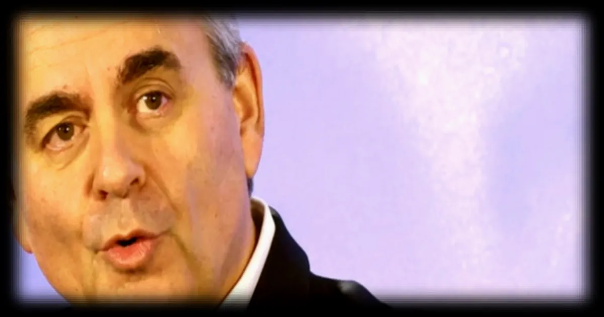 Présidentielle 2027 : Xavier Bertrand officialise sa candidature tandis que le Medef organise son premier grand débat
