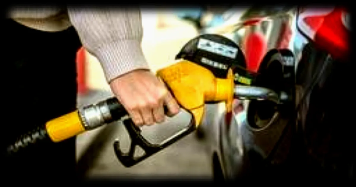 Prime carburant : le plafond doublé à 600 euros pour les salariés dépendants de leur véhicule