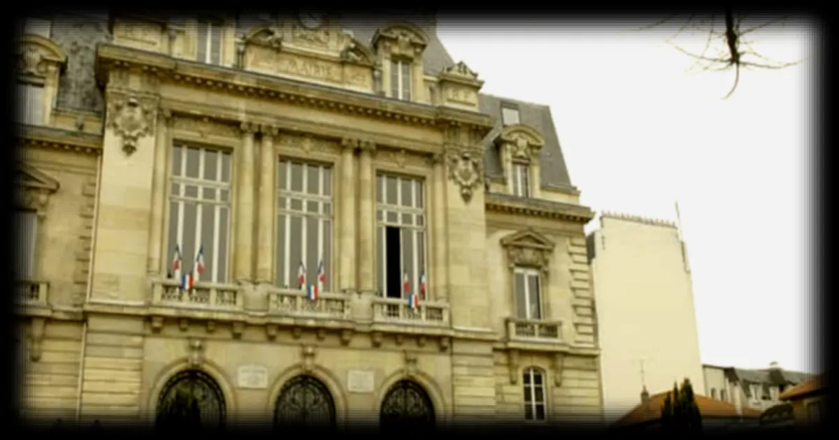 Procès d’un ancien maire du Kremlin-Bicêtre : corruption, paris hippiques et détournement présumé de fonds publics