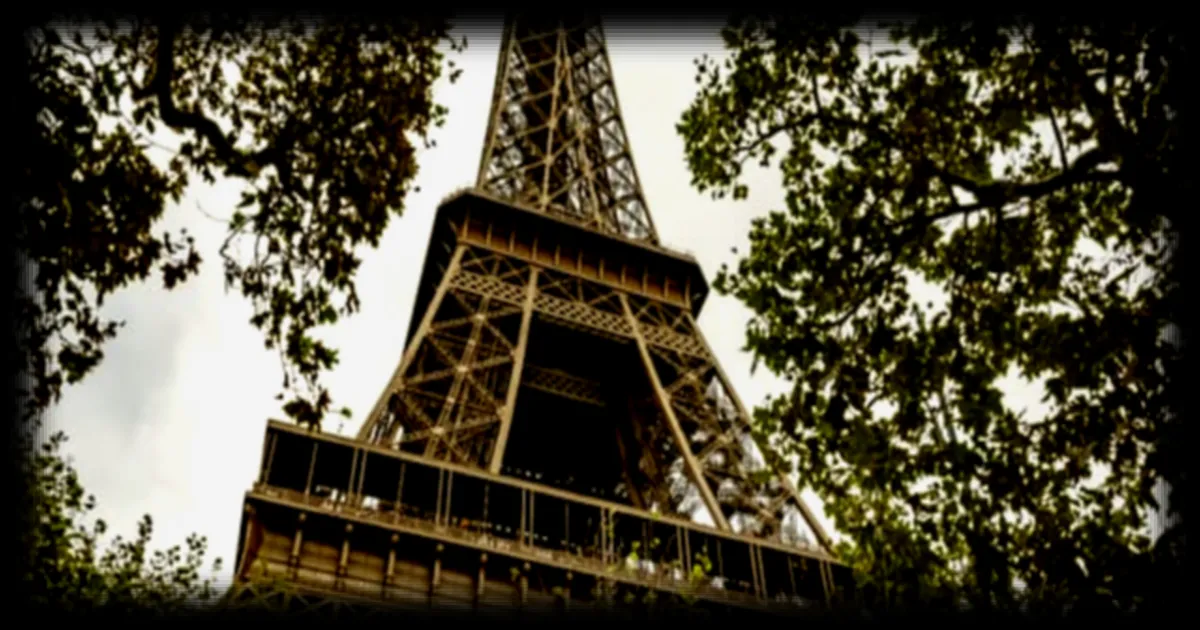 Procès requis contre l’assaillant de l’attentat au couteau près de la tour Eiffel en 2023