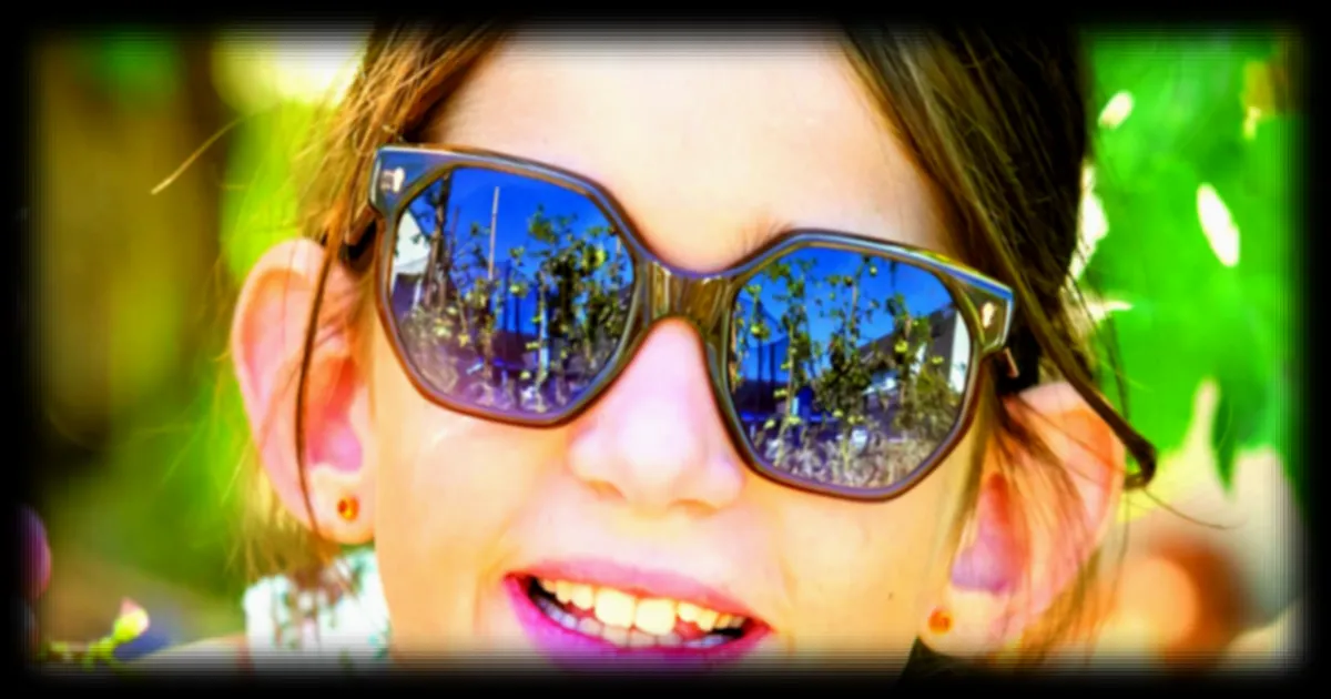 Protection des yeux : pourquoi les lunettes de soleil sont essentielles pour les enfants dès 6 mois