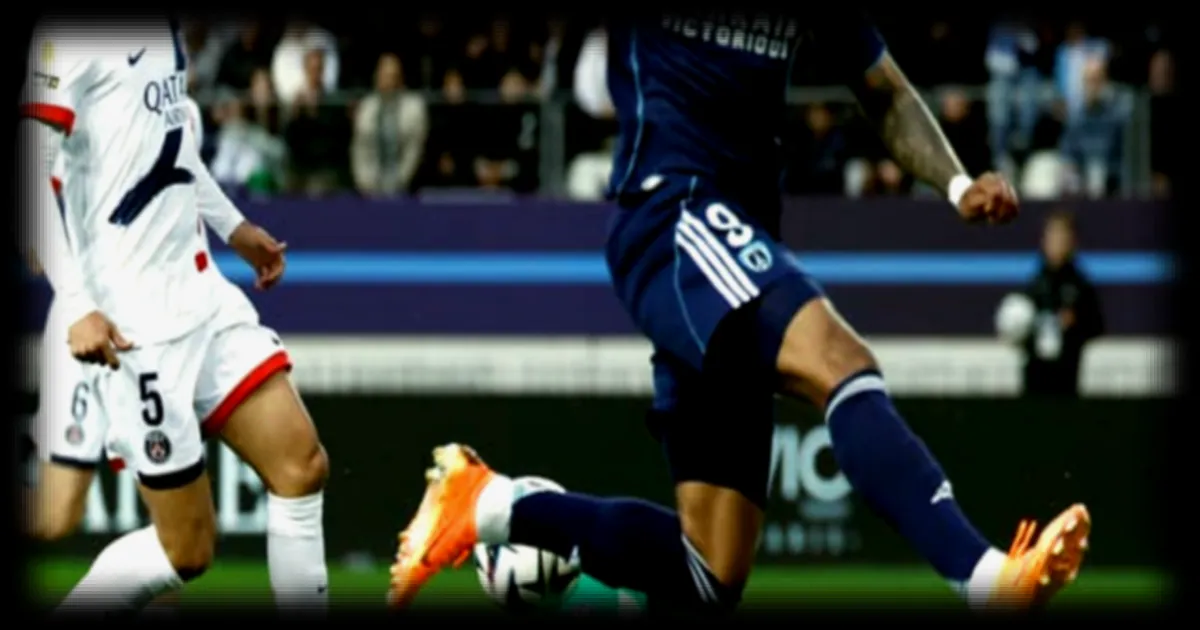 PSG sacré champion, puis victorieux à Jean-Bouin avant son départ pour Budapest