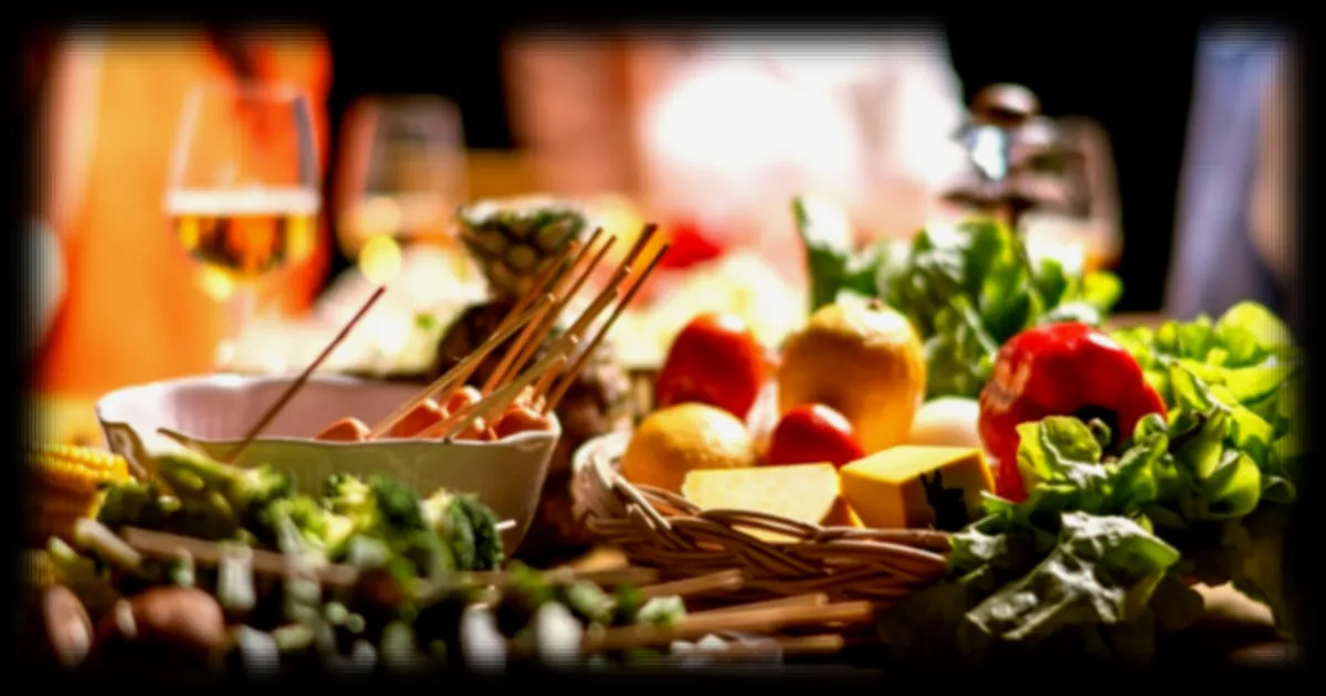 Que choisir entre fromage et dessert lors d'un repas de famille ? Conseils pour faire le bon choix selon Top Santé