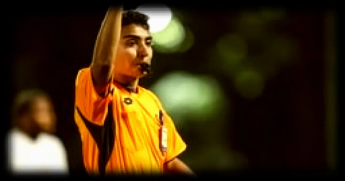 Rayan Herry, 23 ans : de Limoges à Tahiti, le parcours d’un arbitre devenu star des réseaux sociaux