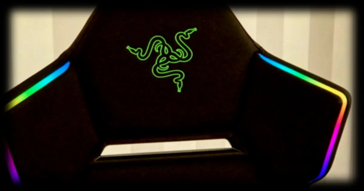 Razer lance sa première chaise gaming RGB, la Soma Chroma, entre innovation et question de prix